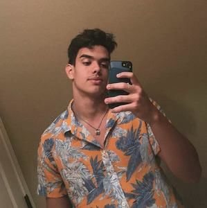 Meet your Posher, Nicholas